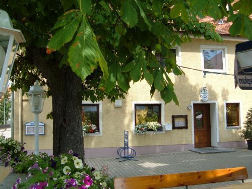 Assos Hotel Asbach-Bäumenheim Eksteriør bilde